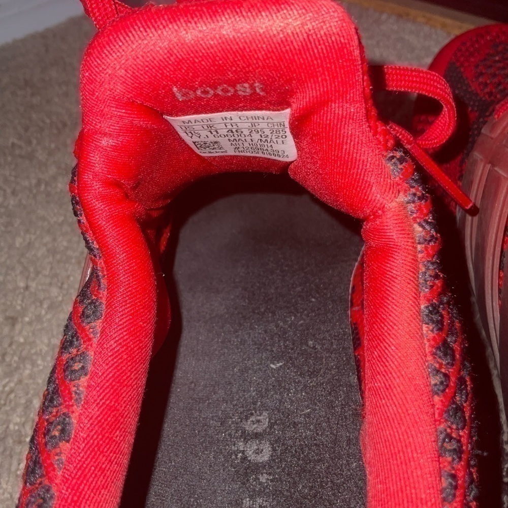 Size 11.5 adidas UltraBoost 5.0 DNA Scarlet Black 2021 - Picture 2 of 9